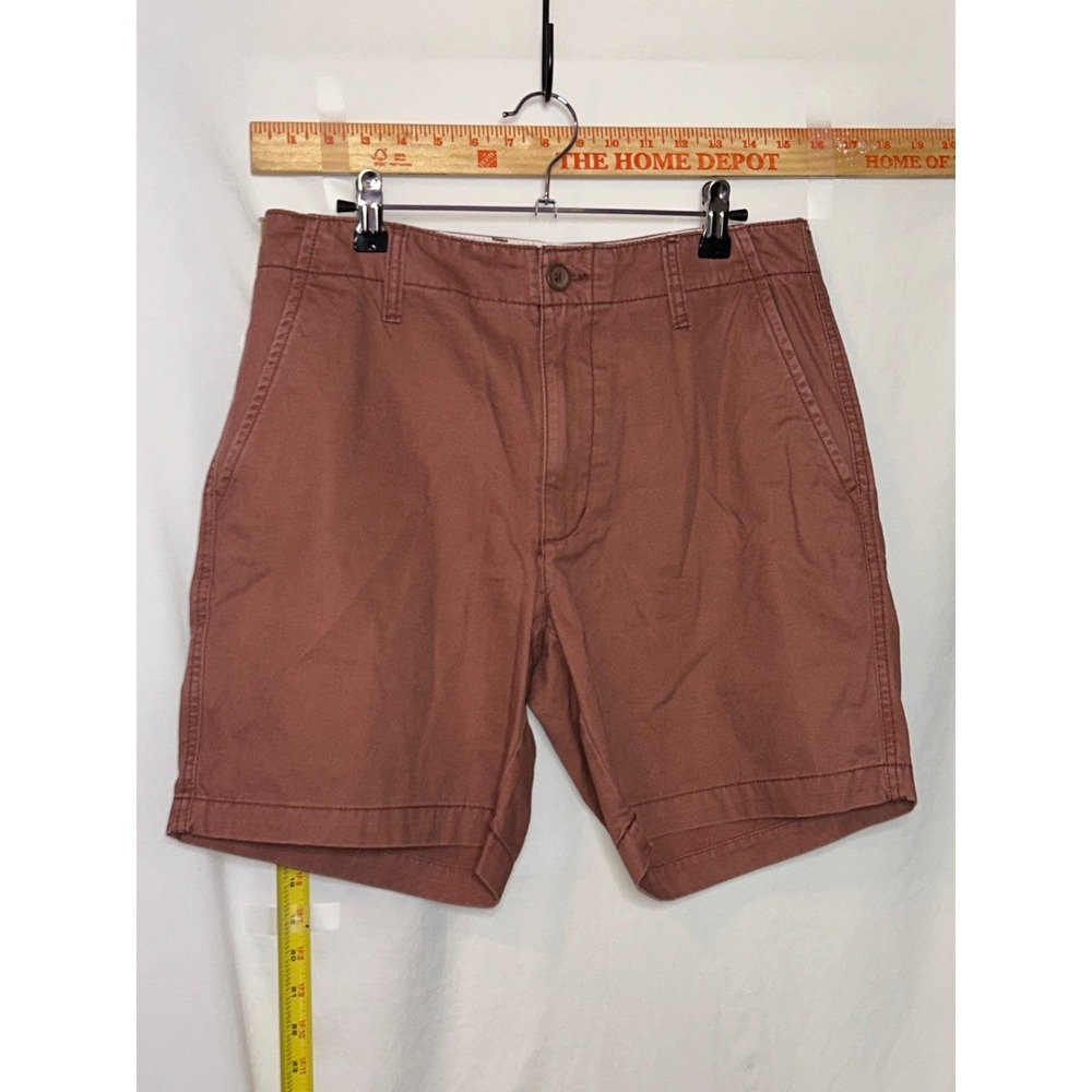 Old Navy Mens Lived-In Straight Chino Shorts Terracotta Red Brown Size 31 Cotton